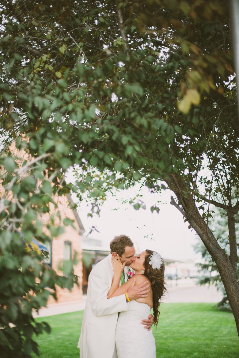 Pueblo Colorado Wedding Photographer - Malissa Ahlin Photography